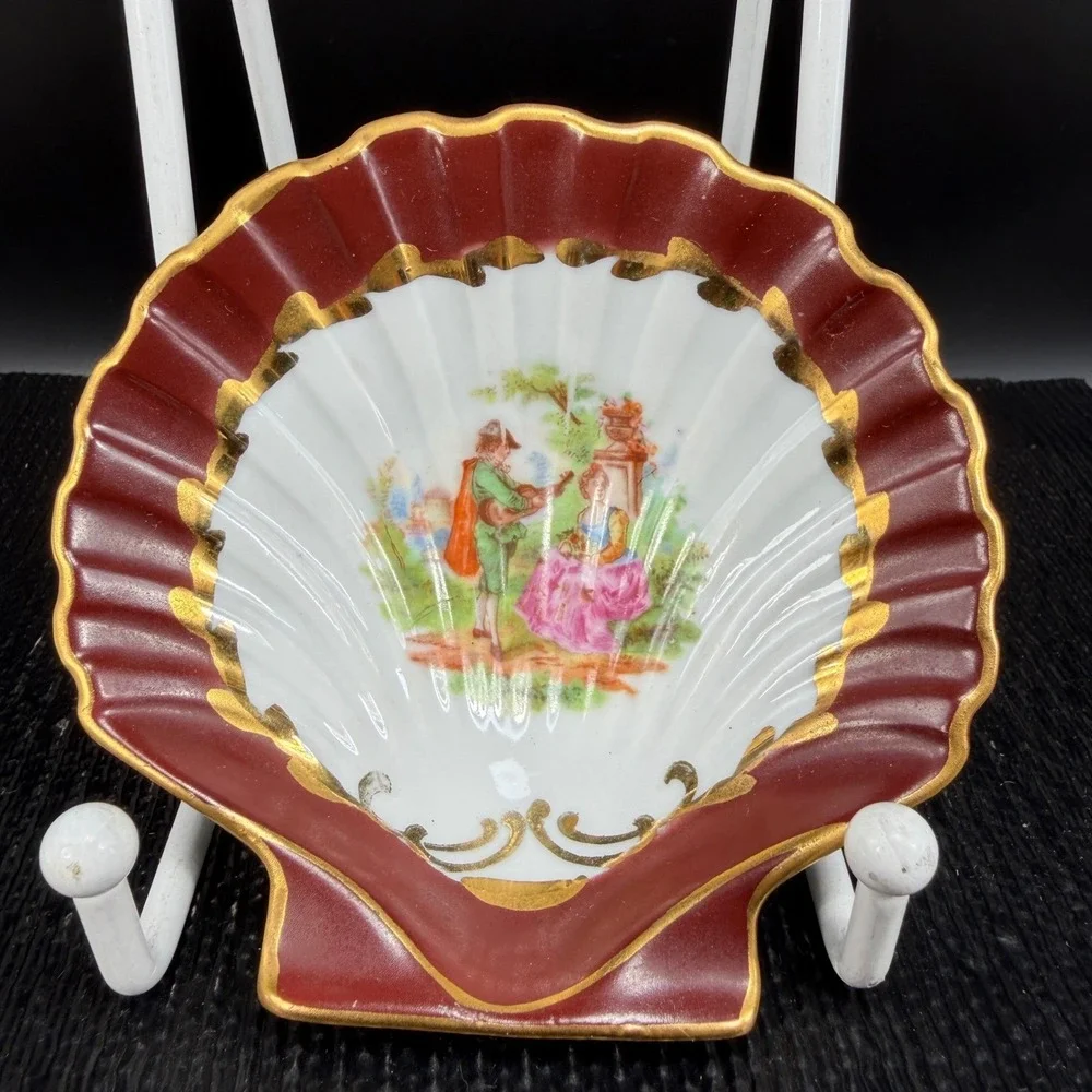 Vintage M Germany Porcelain Shell Trinket Dish Courting Couple Burgundy Gold VTG
